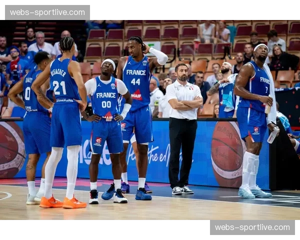 历史数据预示：在7场4胜制系列赛中，赢得首战的球队晋级概率超70%