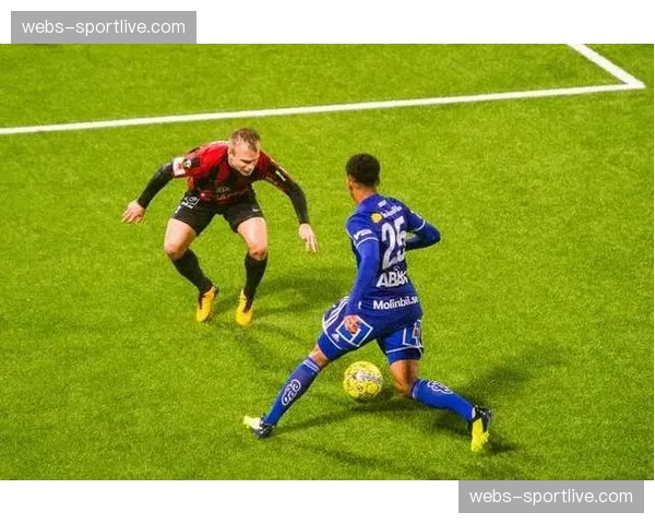 区域联防与人盯人混用：现代法甲防守体系演变趋势观察